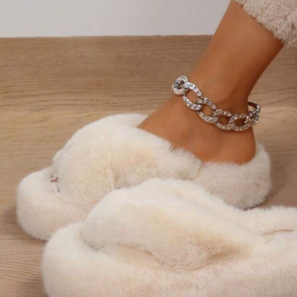 πππβTOP Moda Fur-Lined Platform Slip-Onsπππ - Picture 12 of 16